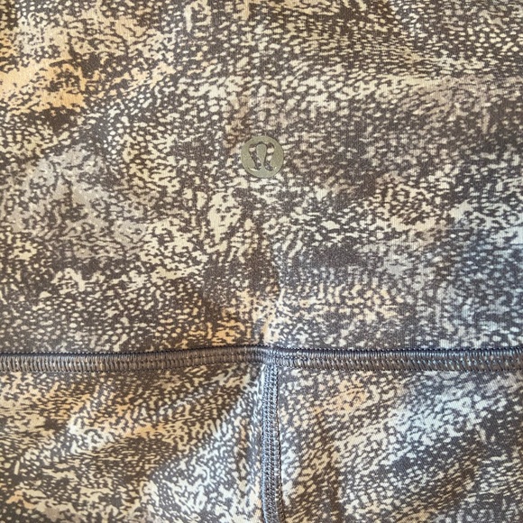 LULULEMON Wunder Under High Rise Tight 28" "Frozen Vista Alpine White Multi" - Picture 3 of 5